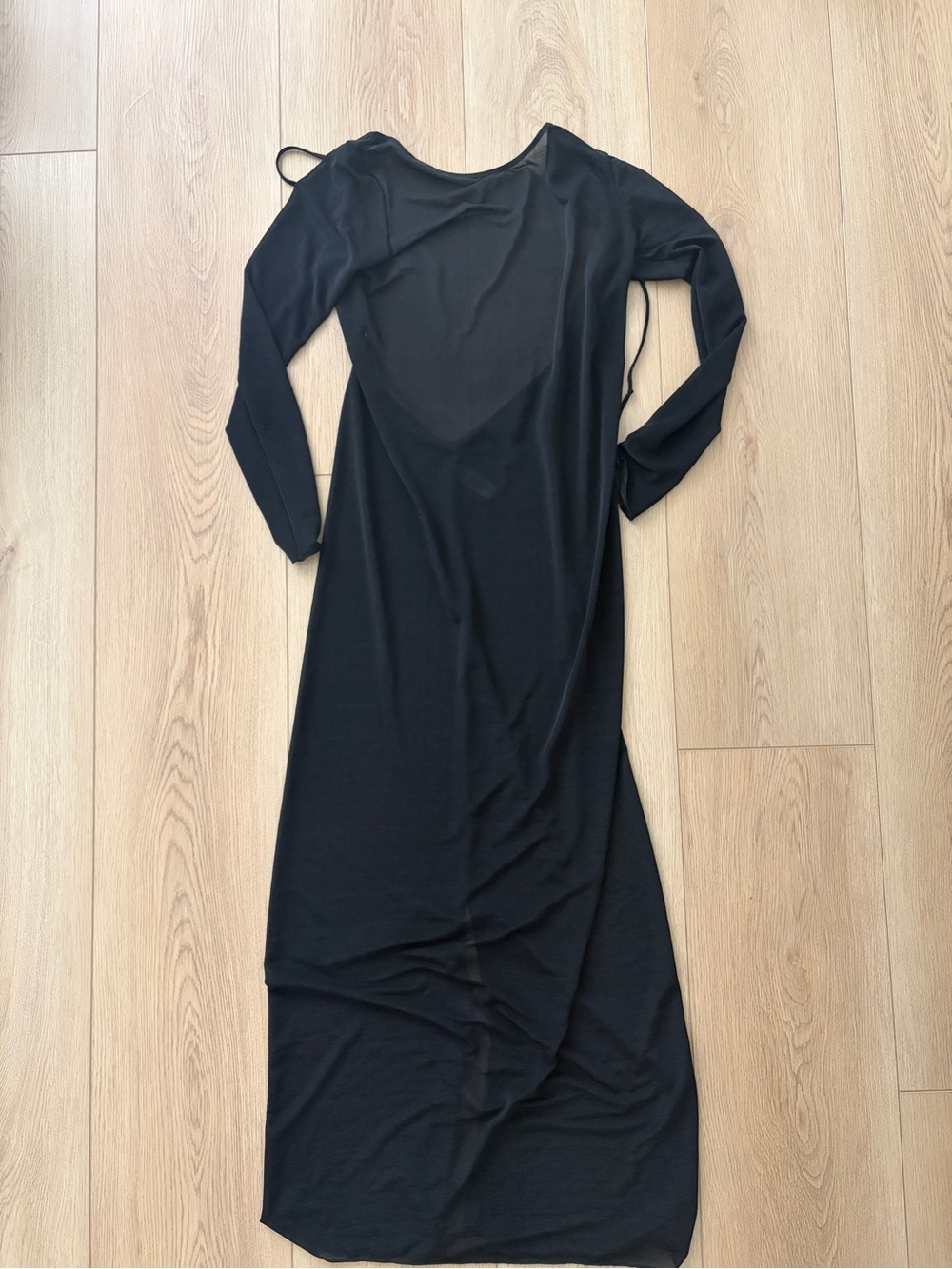 Gigi C cover up